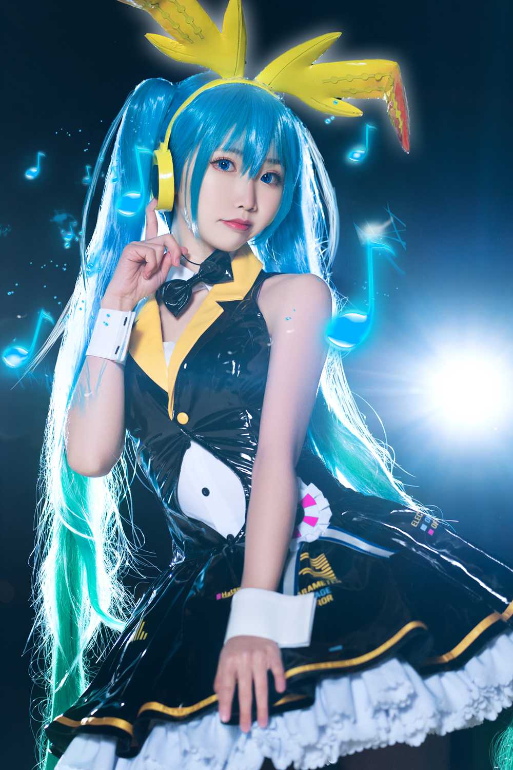 网红Coser@面饼仙儿 初音Miku 在线浏览 - 速更版-艺库