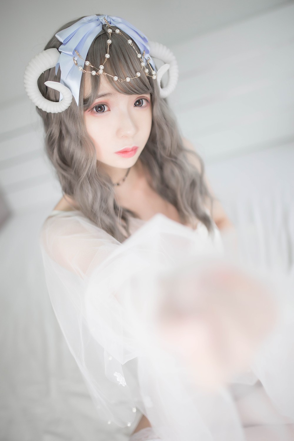 网红Coser@疯猫ss 白内衣 在线浏览 - 速更版-绅士图